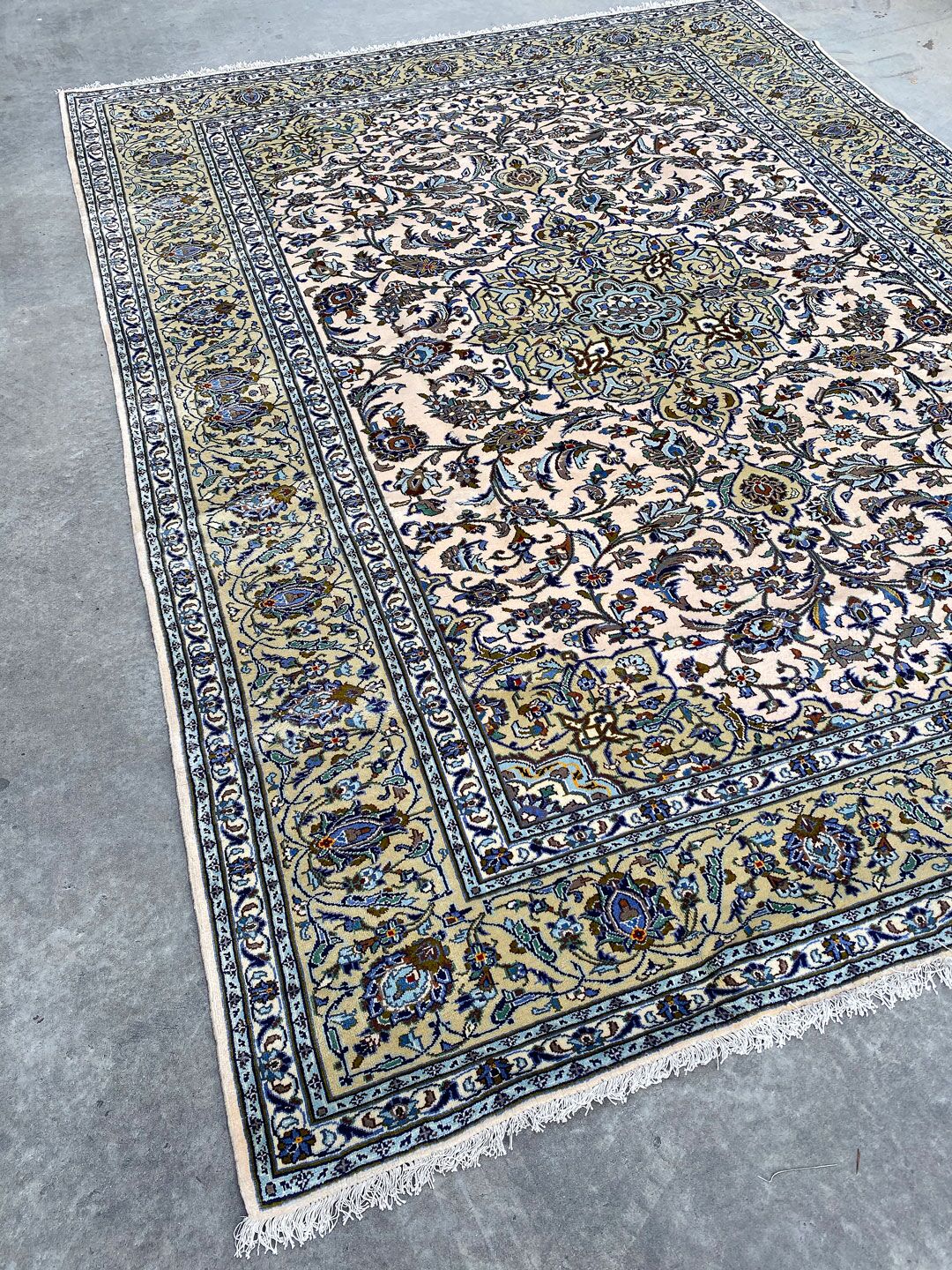 3.3x2.5M Beige Persian Kashan - Image 8
