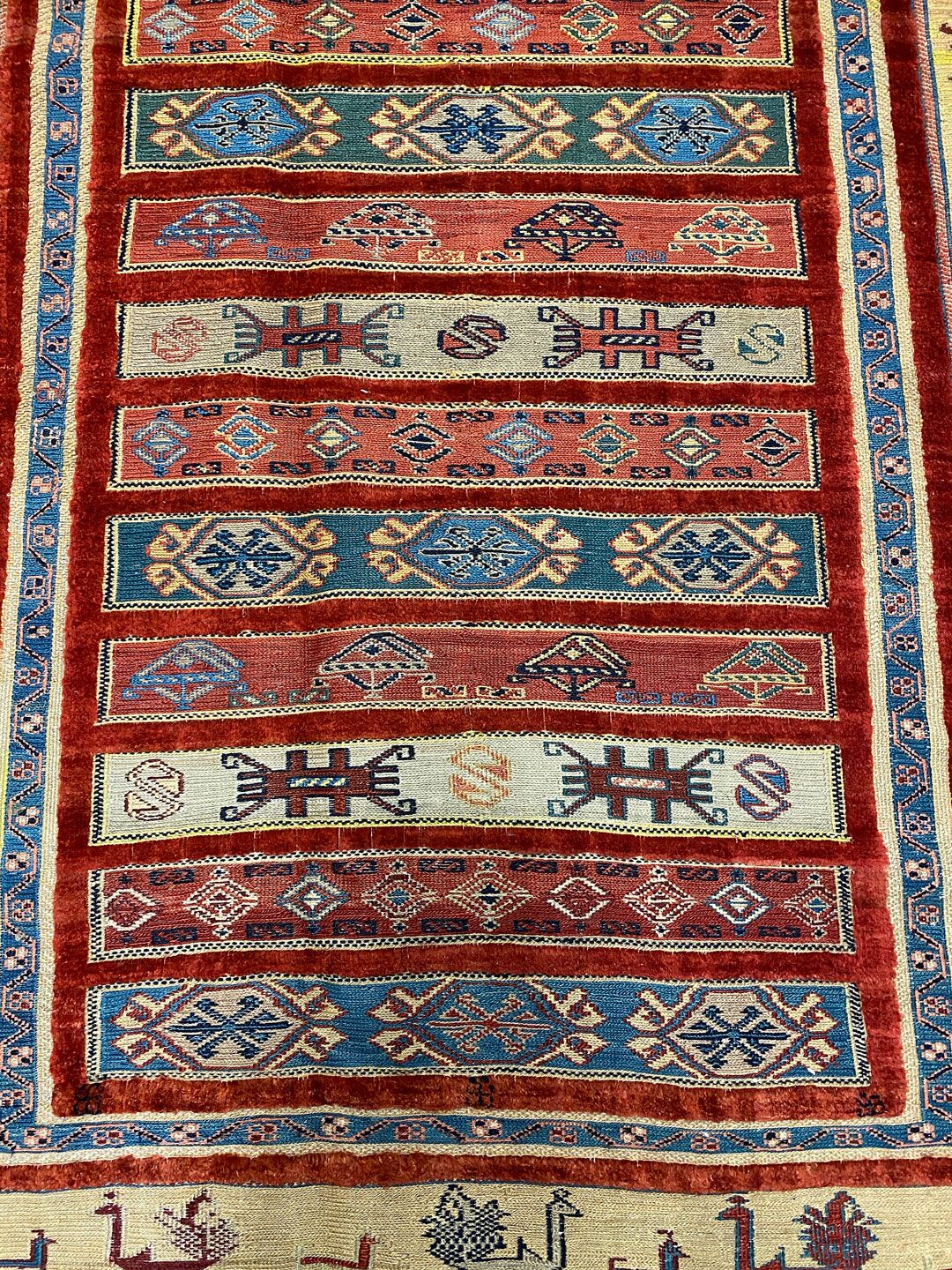 2.1x1.2M Blouchi Handmade Kilim rug - Image 4
