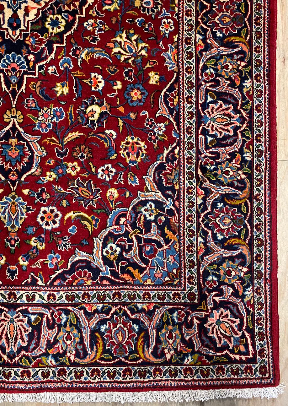 Fine Persian Kashan Rug - Image 3