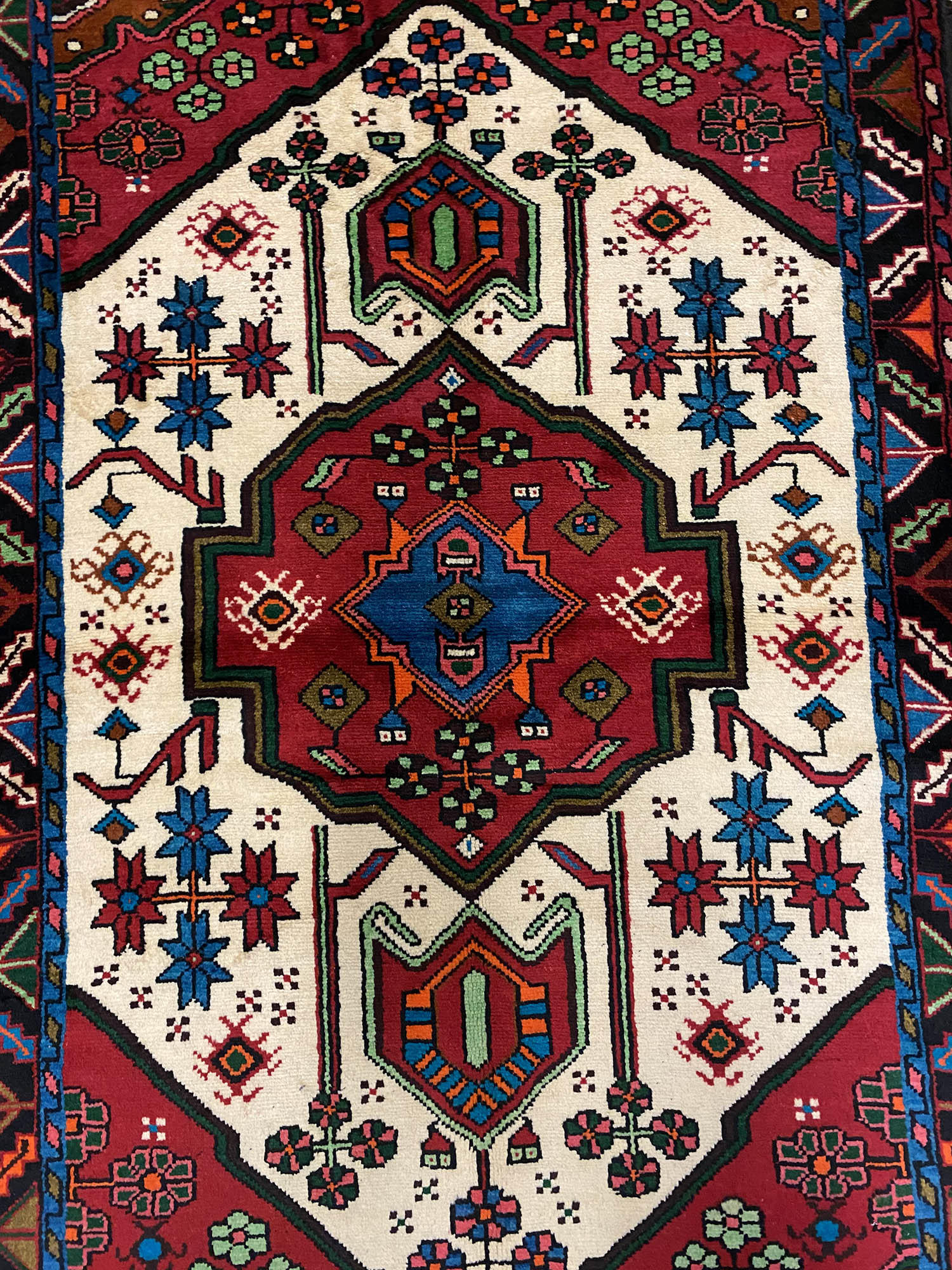 1.6x1M Tribal Persian Saveh Rug - Image 4