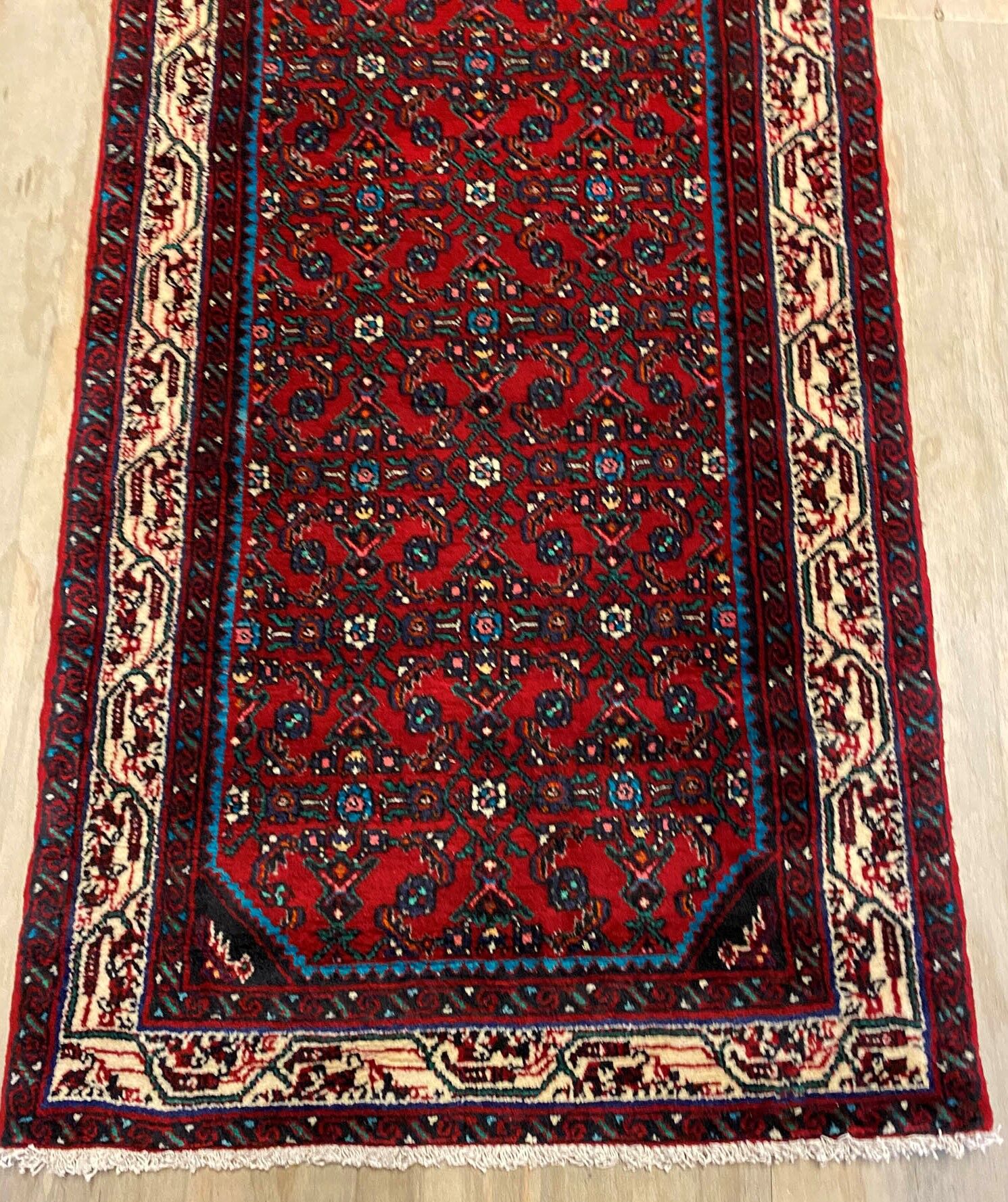 5M Hamedan Persian Runner (Hosseinabad) - Image 9