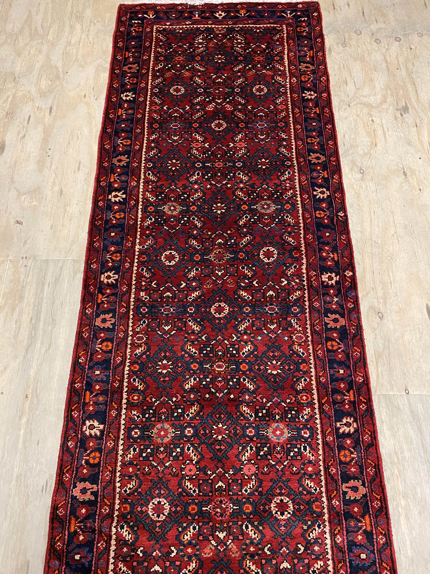 5M Hamedan Persian Runner (Hosseinabad) - Image 3