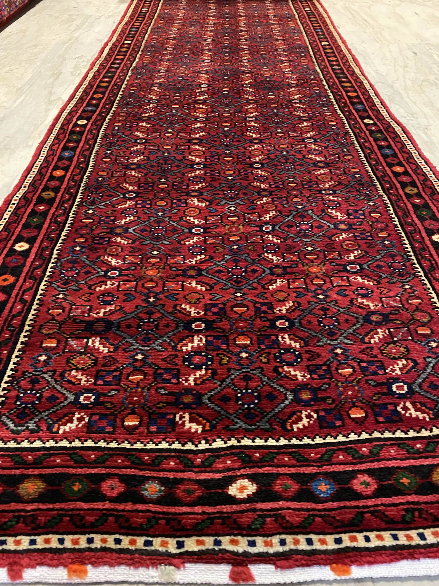 5.1M Hamedan Persian Runner (Hosseinabad) - Image 9