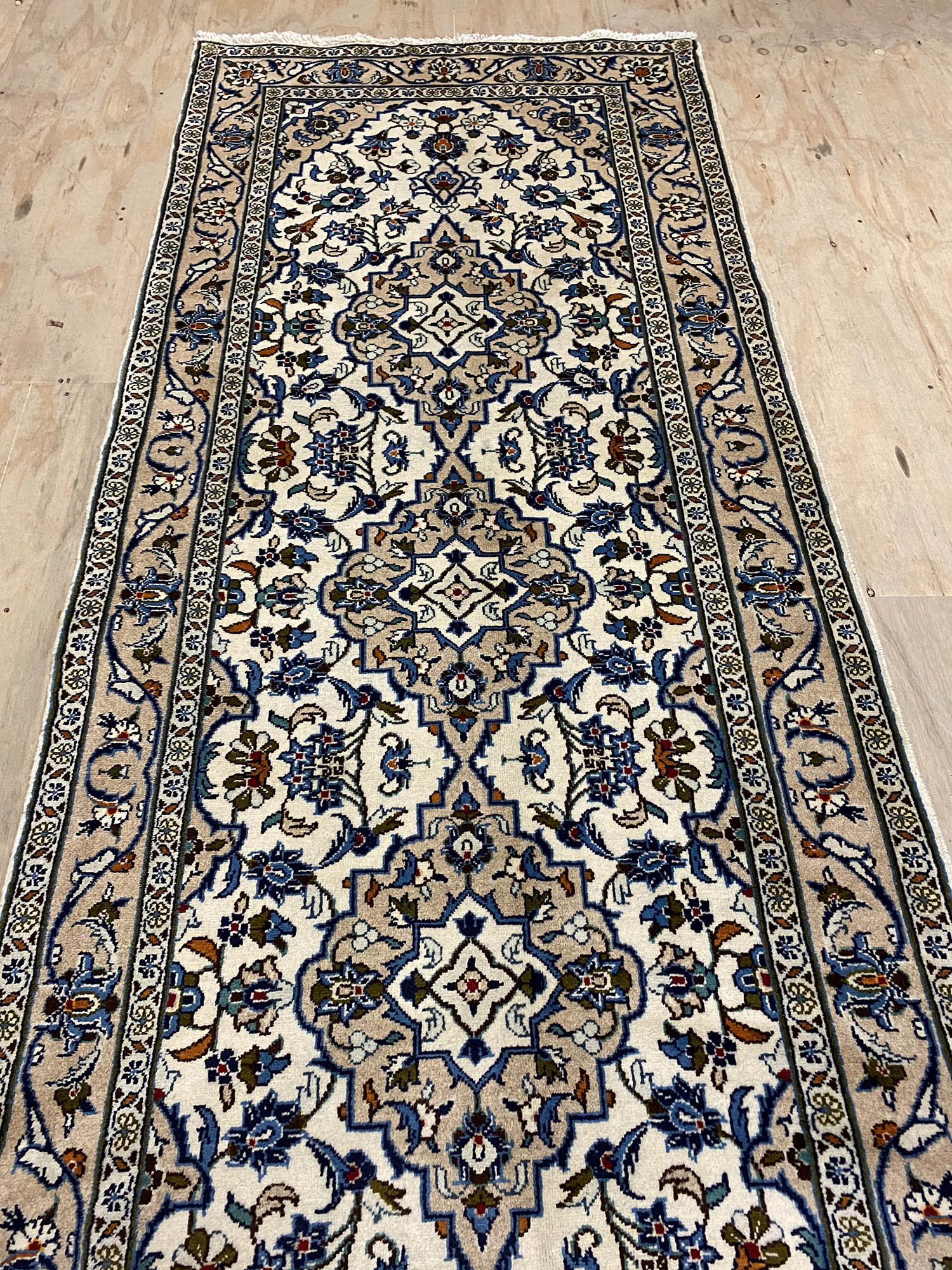 5M Traditional Kashan Runner - Image 4