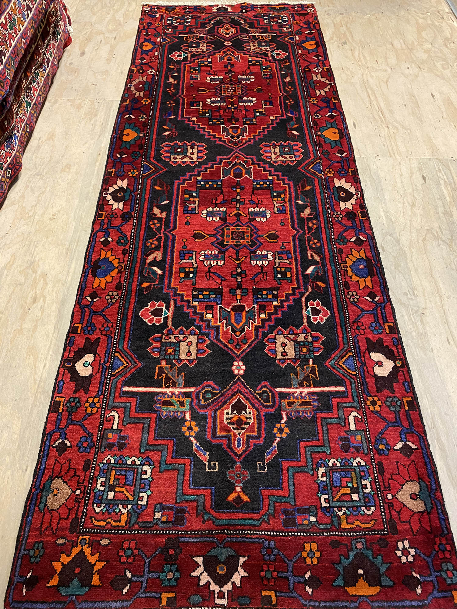 3M Hamedan Persian Runner - Image 8