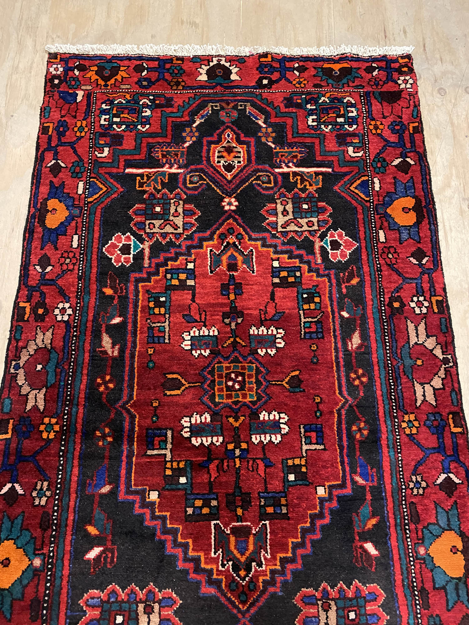 3M Hamedan Persian Runner - Image 2