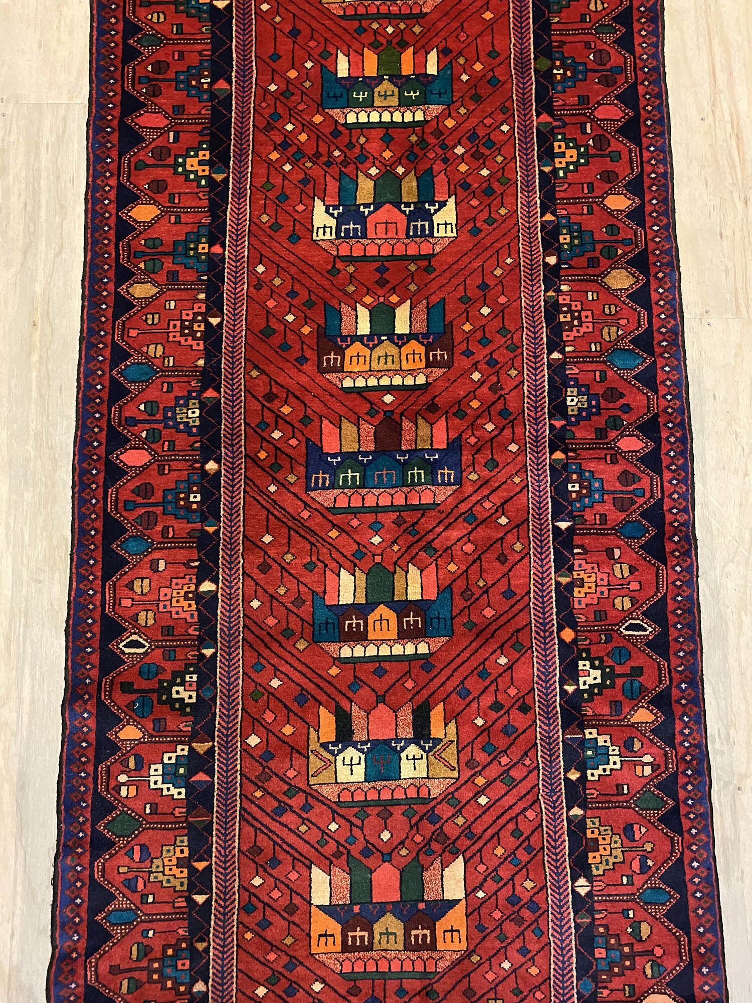 3.7M Fine Saveh Runner