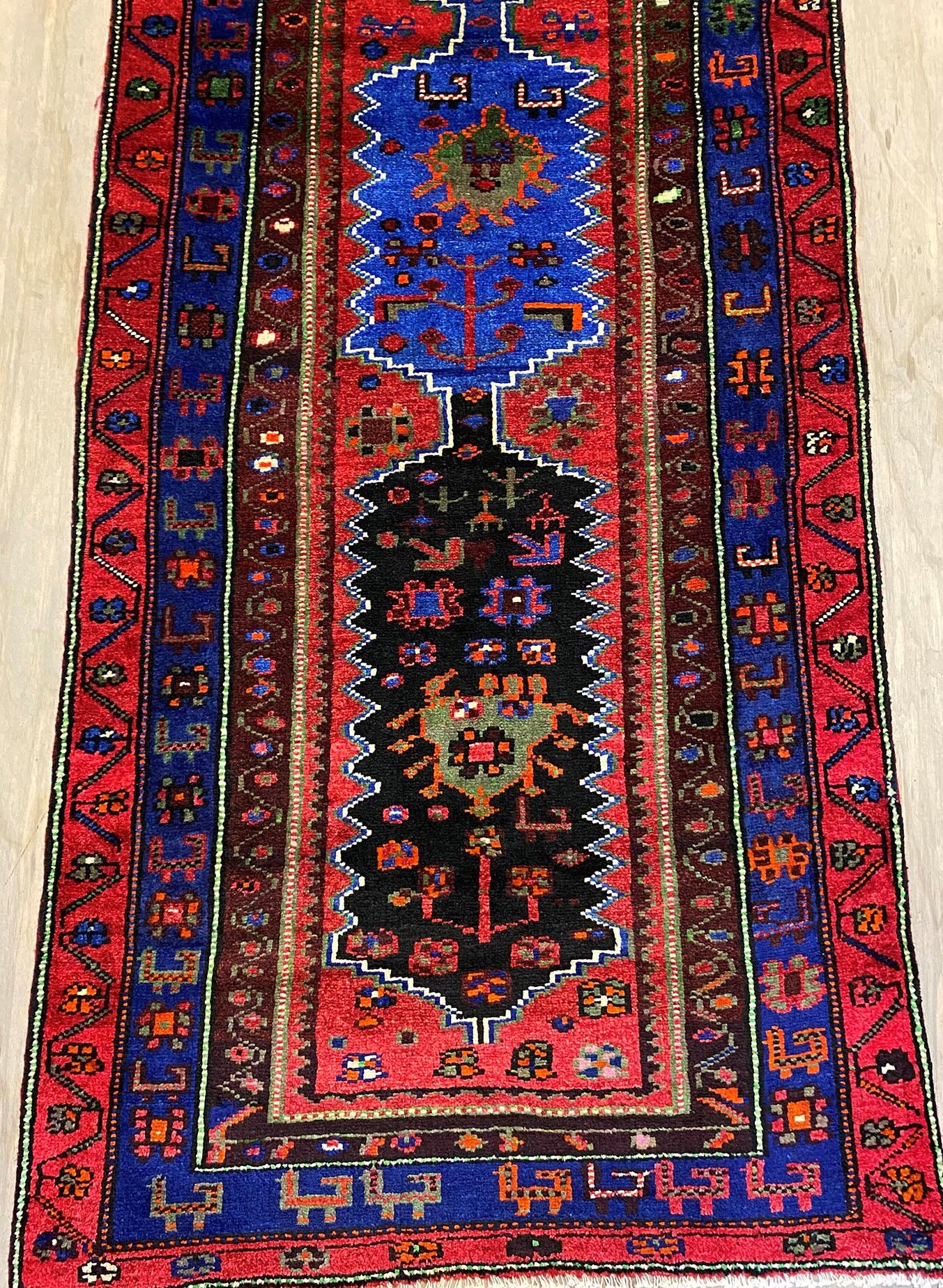 3M Zanjan Persian Runner - Image 3
