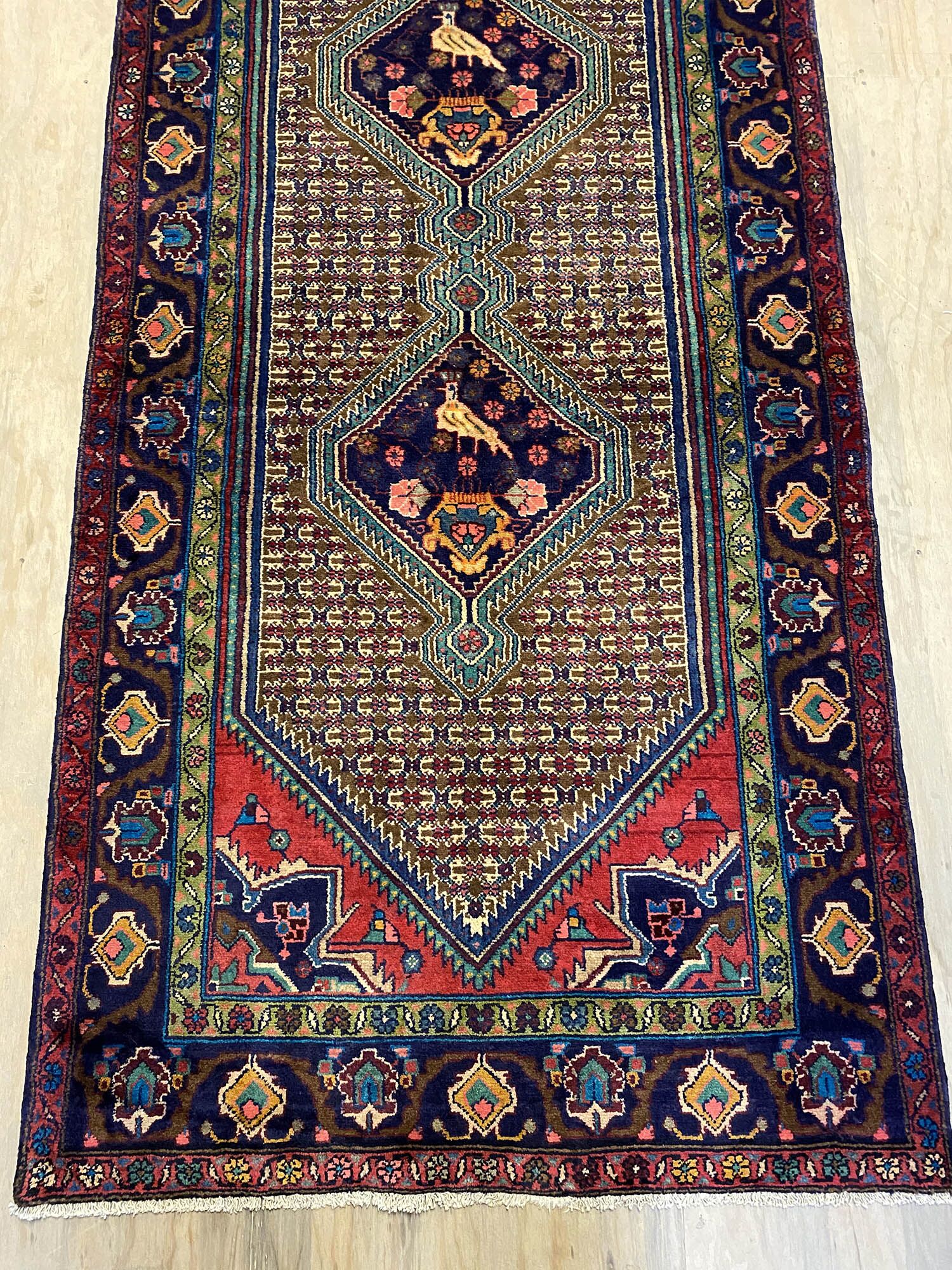3.2x1.1M Fine Koliai Rug - Image 9