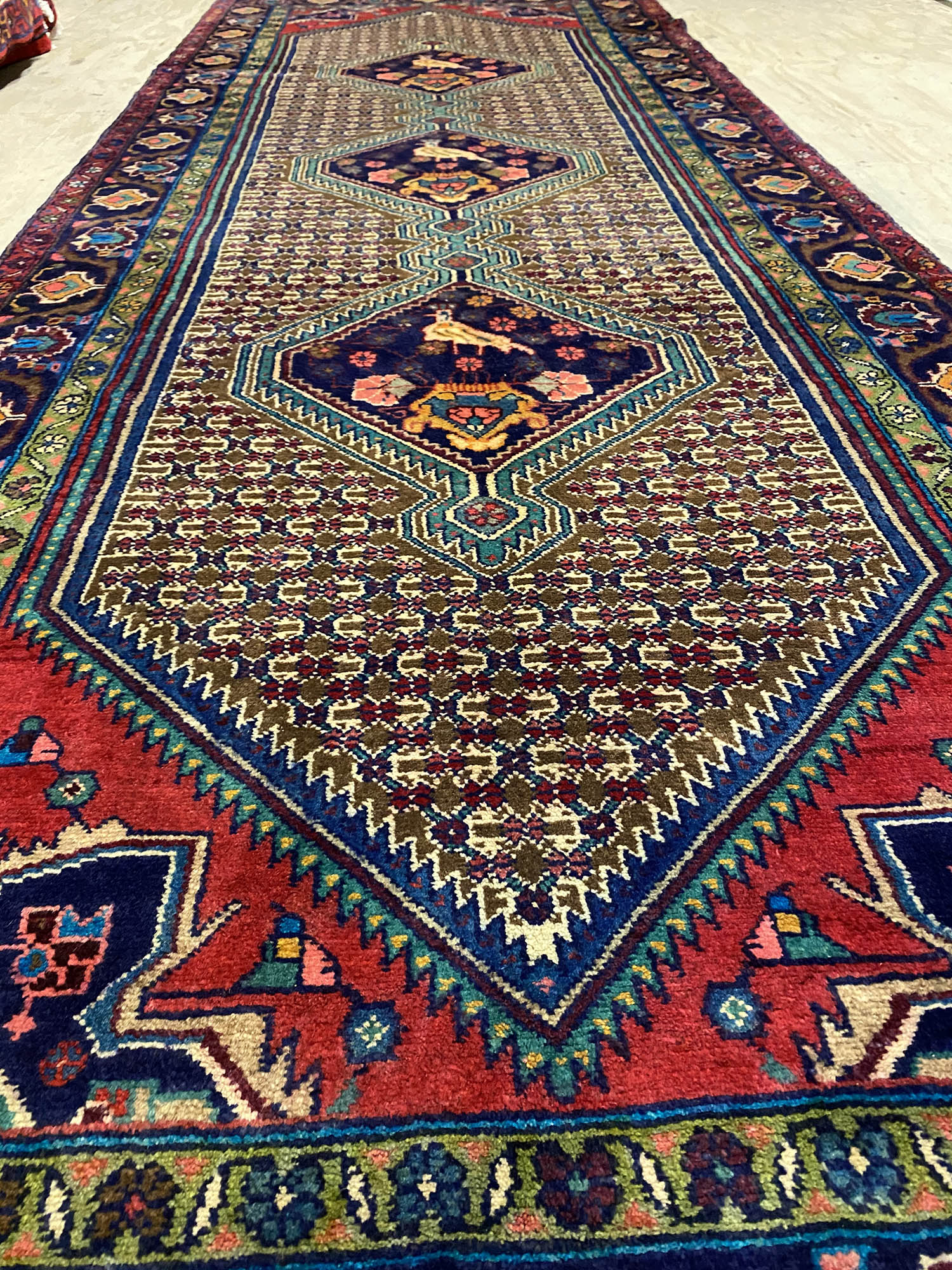 3.2x1.1M Fine Koliai Rug - Image 5