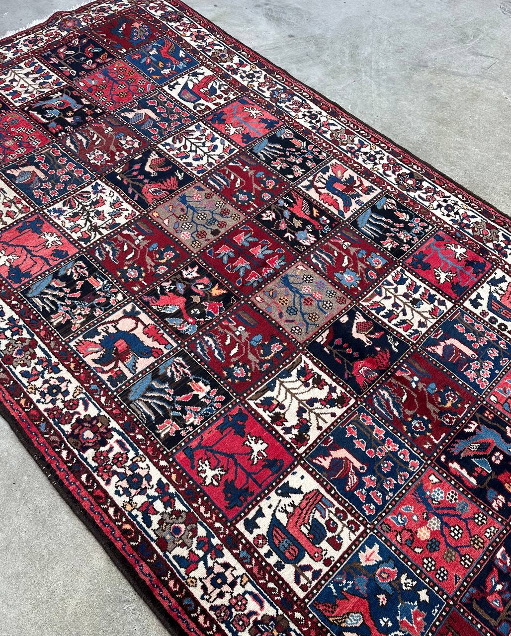 2.9x1.6M Garden Design Bakhtiari Persian Rug - Image 4