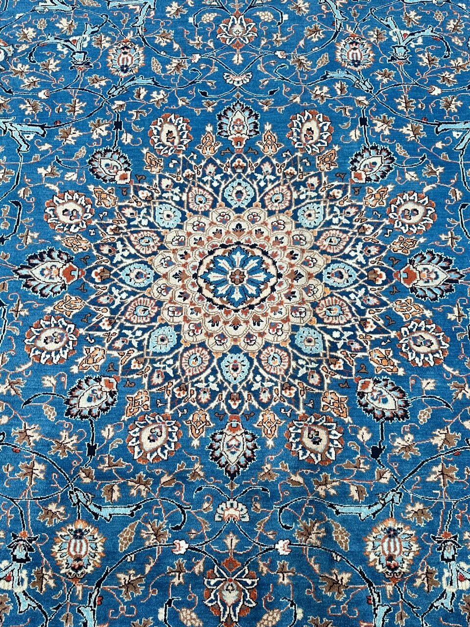 4x3M Persian Kashmar Rug - Image 4
