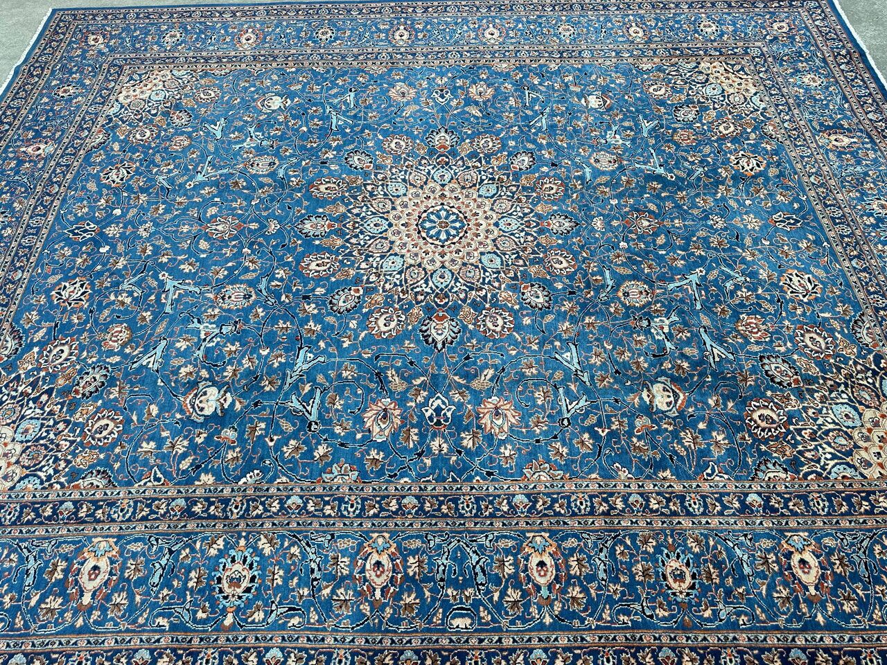 4x3M Persian Kashmar Rug - Image 8
