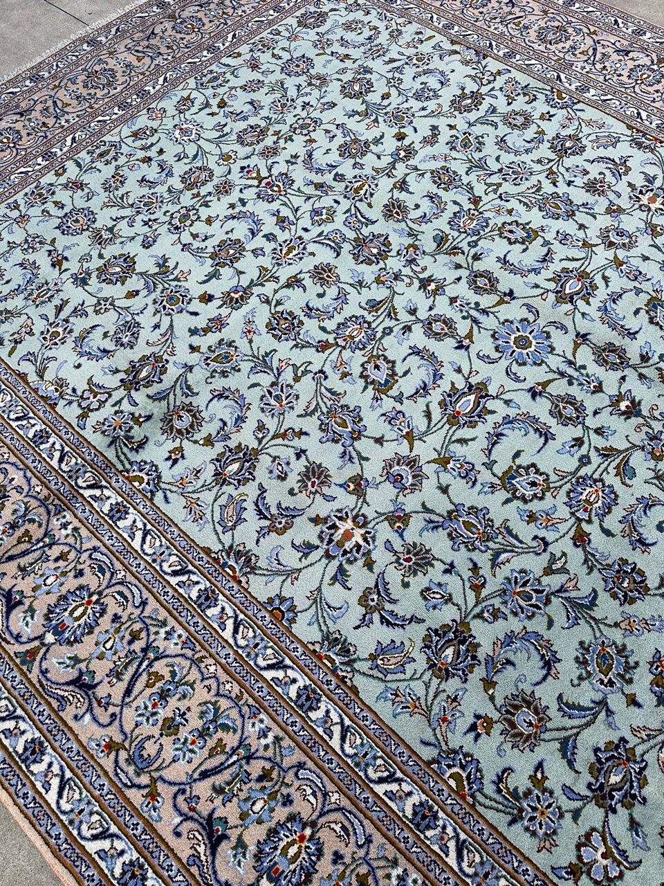 4.1x3M Pistachio Tone Persian Kashan Rug - Image 5