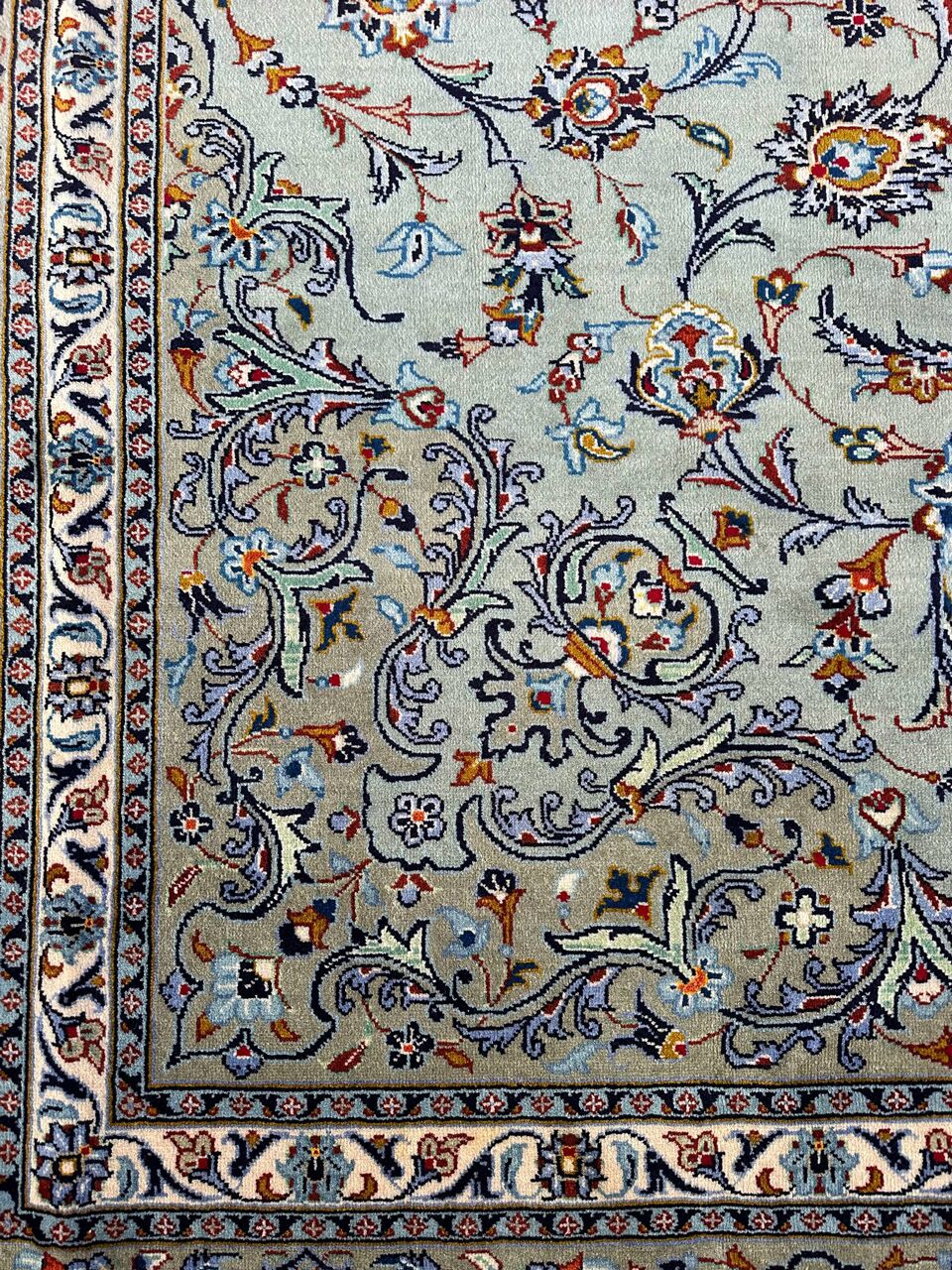 4x3M Fine Pistachio Tone Persian Kashan - Image 10