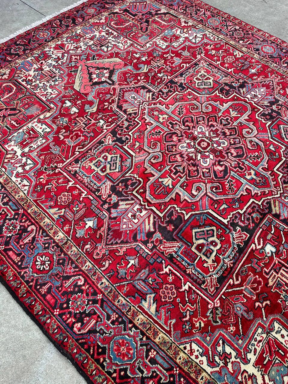 3.3x2.5M Fine Heriz Persian Rug - Image 7