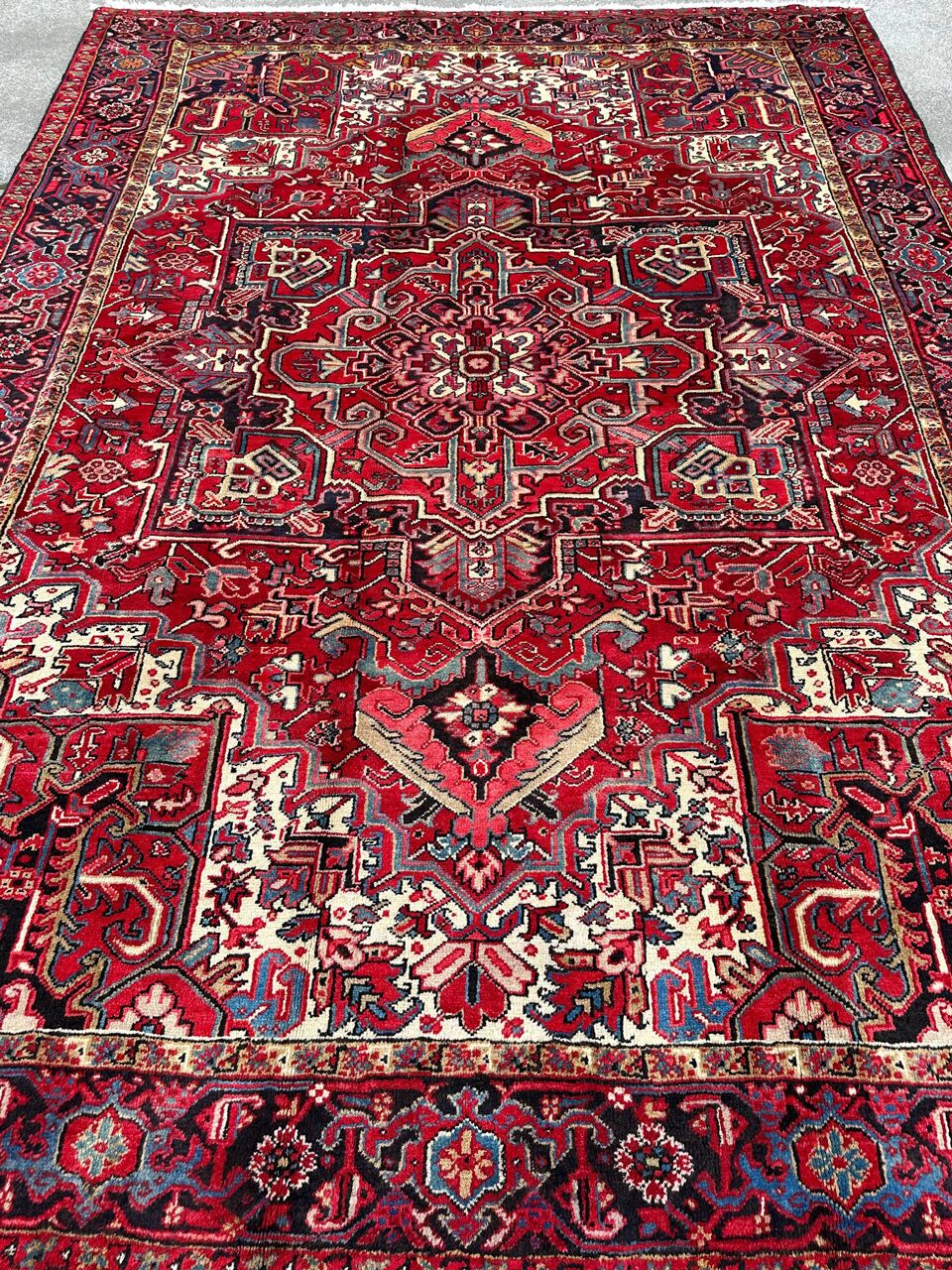 3.3x2.5M Fine Heriz Persian Rug - Image 11