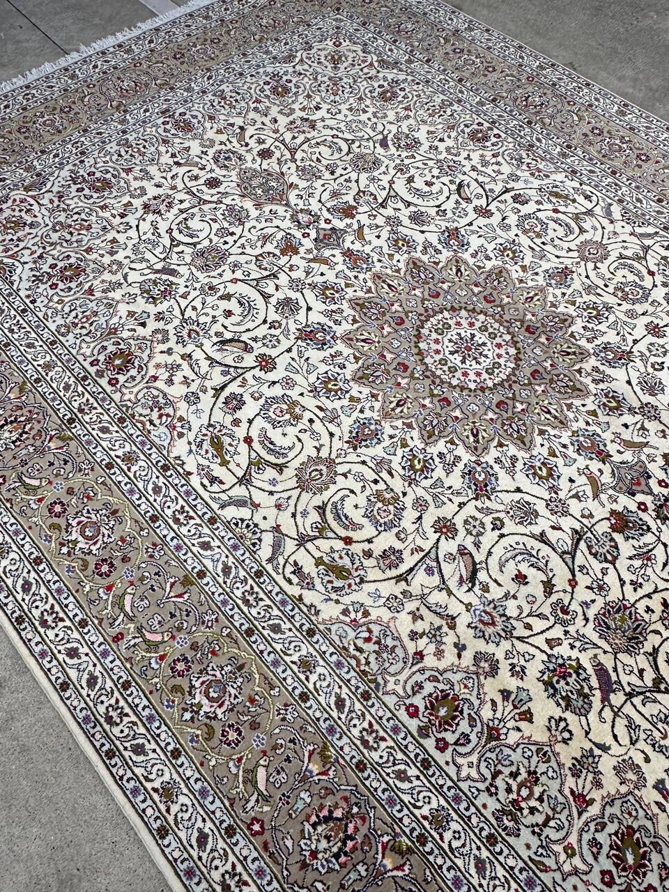 3.5x2.5M Beige Persian Kashan Rug - Image 7