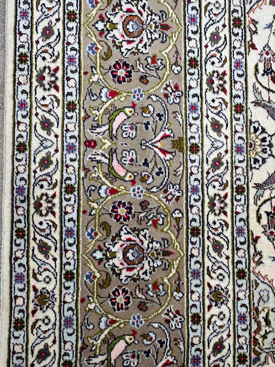3.5x2.5M Beige Persian Kashan Rug - Image 8