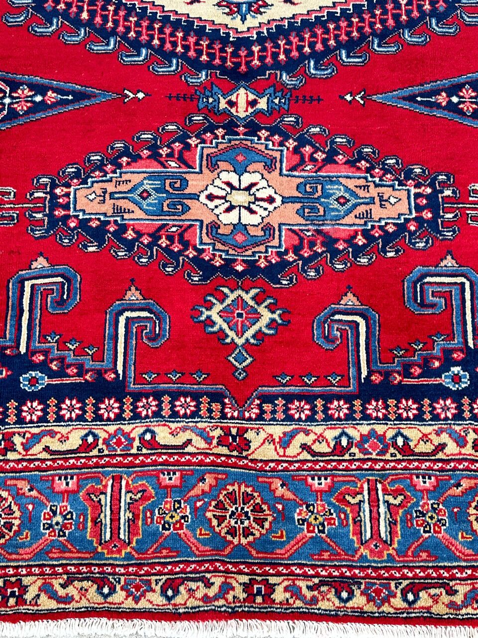 3.1x2.1M Tribal Vis Rug - Image 5