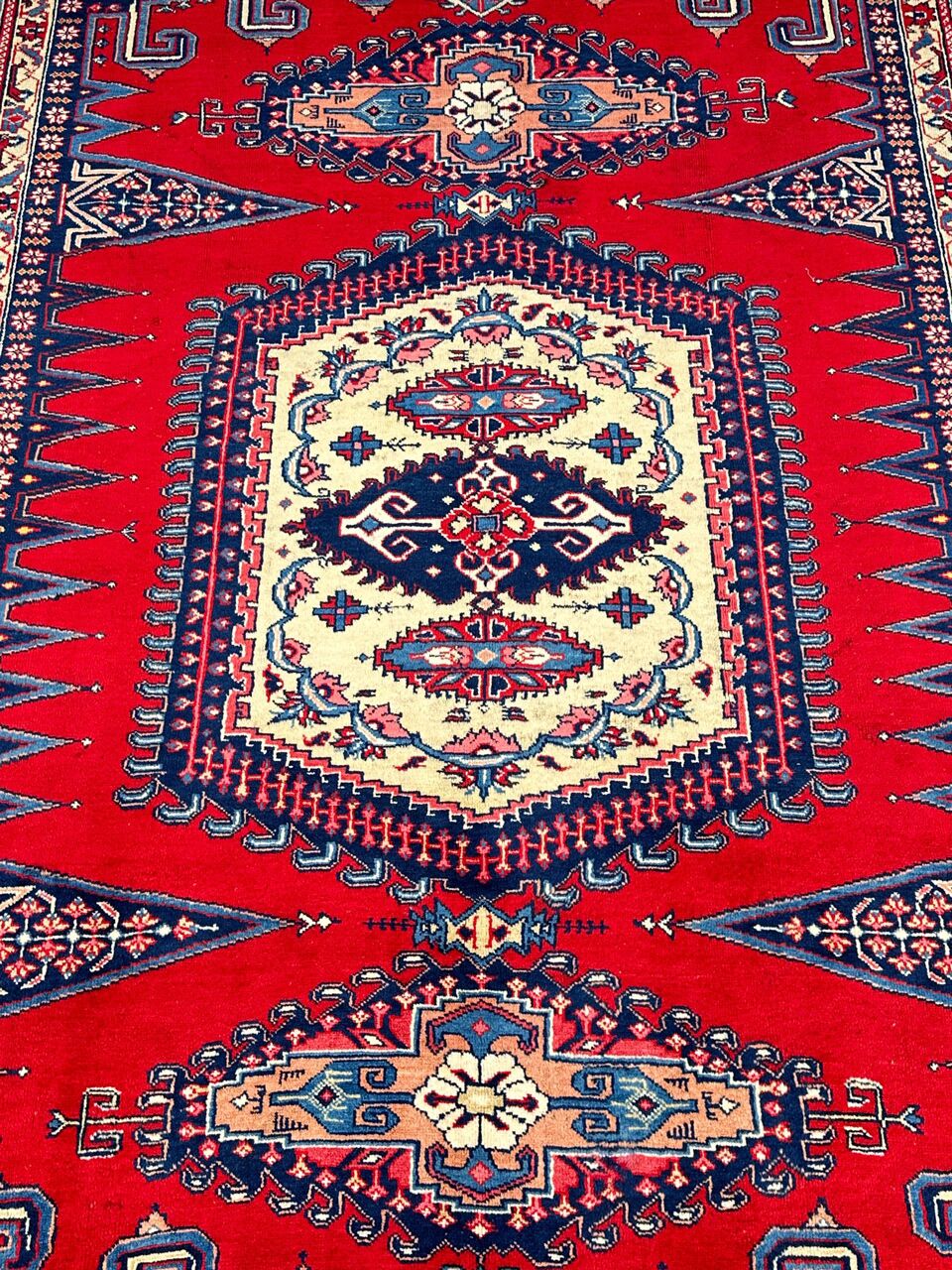 3.1x2.1M Tribal Vis Rug - Image 7