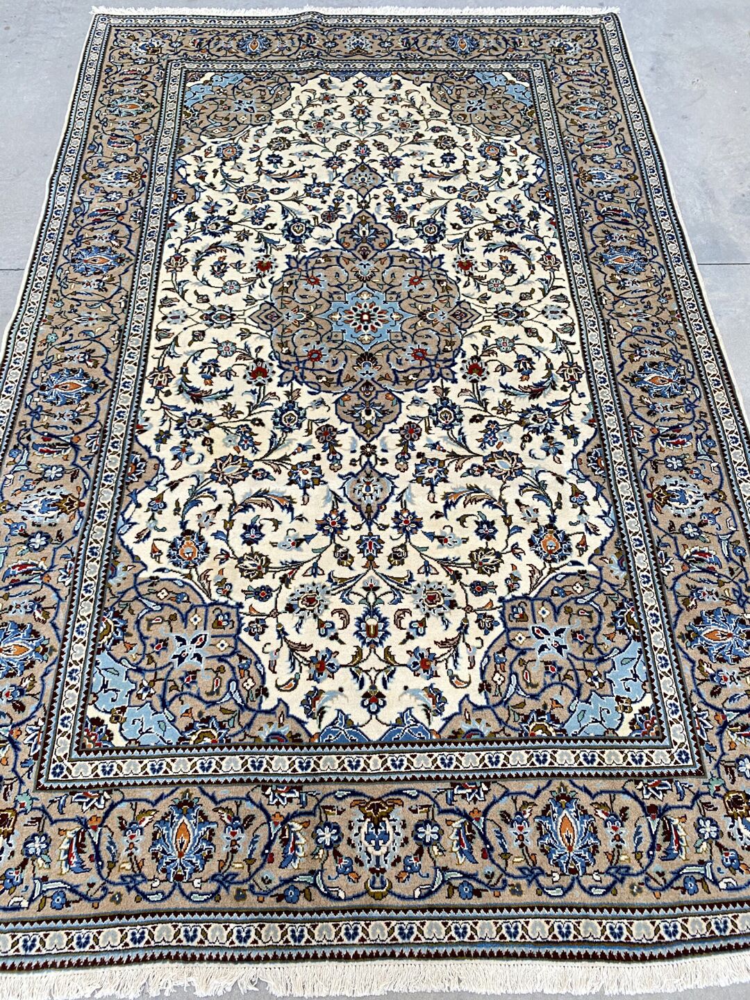 3x2M Beige Persian Kashan