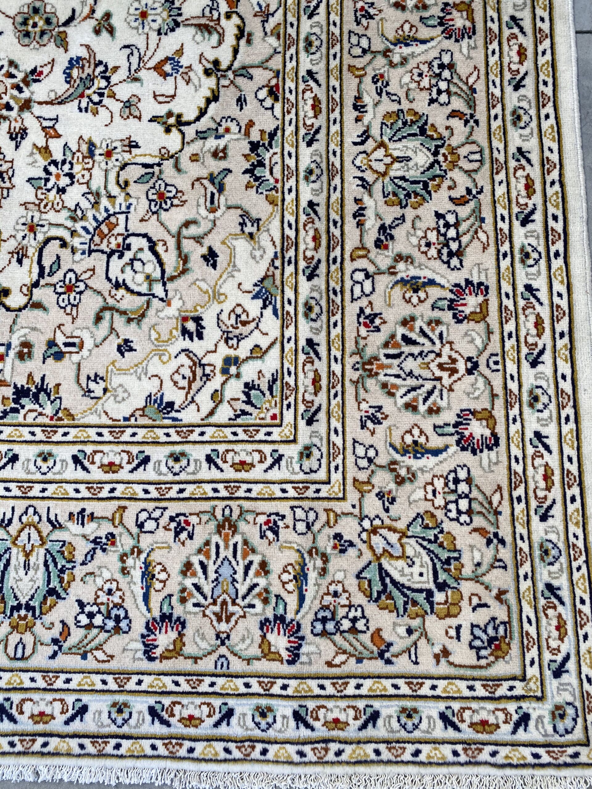 3x2M Beige Persian Kashan - Image 4