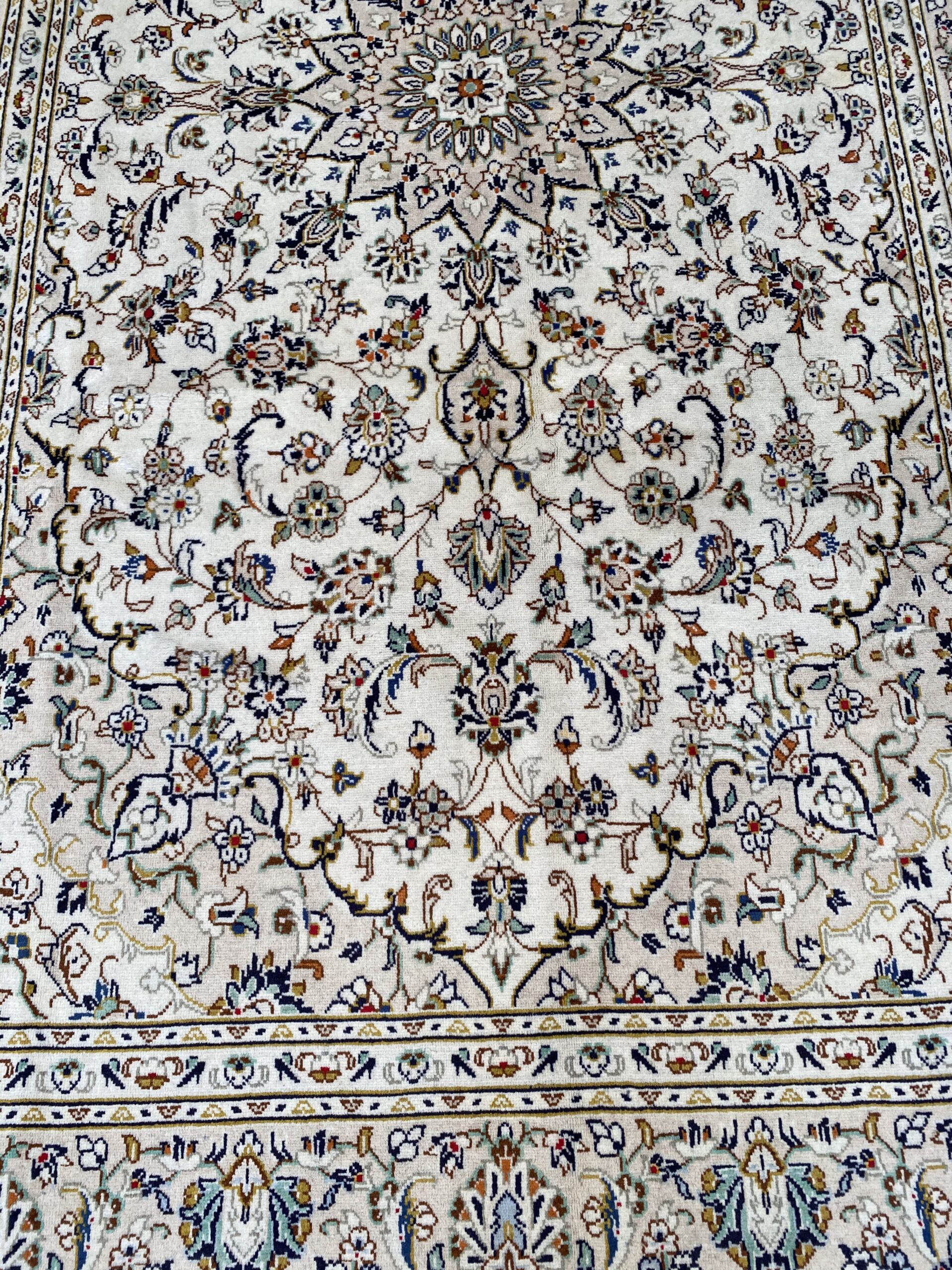 3x2M Beige Persian Kashan - Image 5
