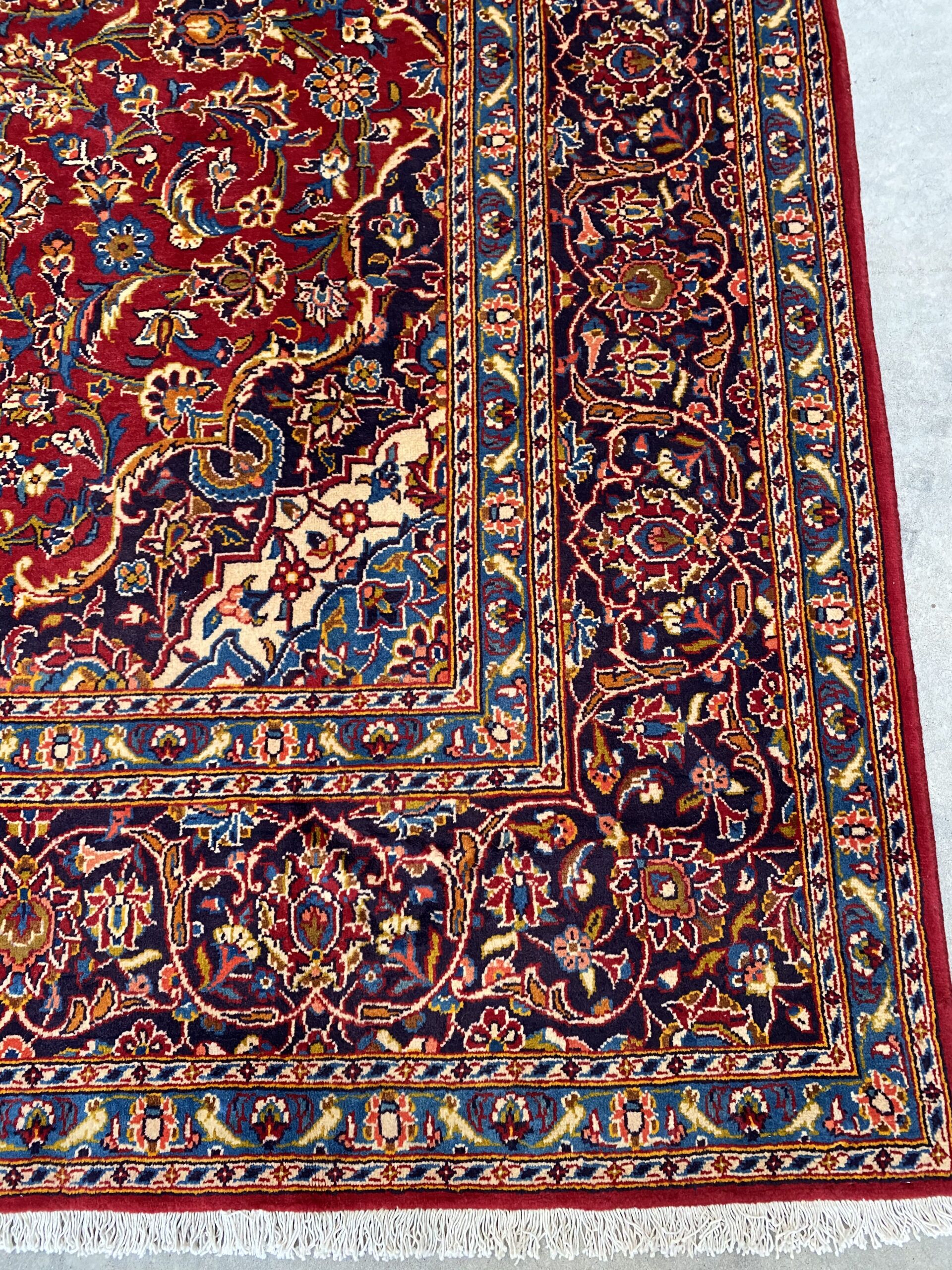 3.2x2M Royal Traditional Persian Kashan - Image 3
