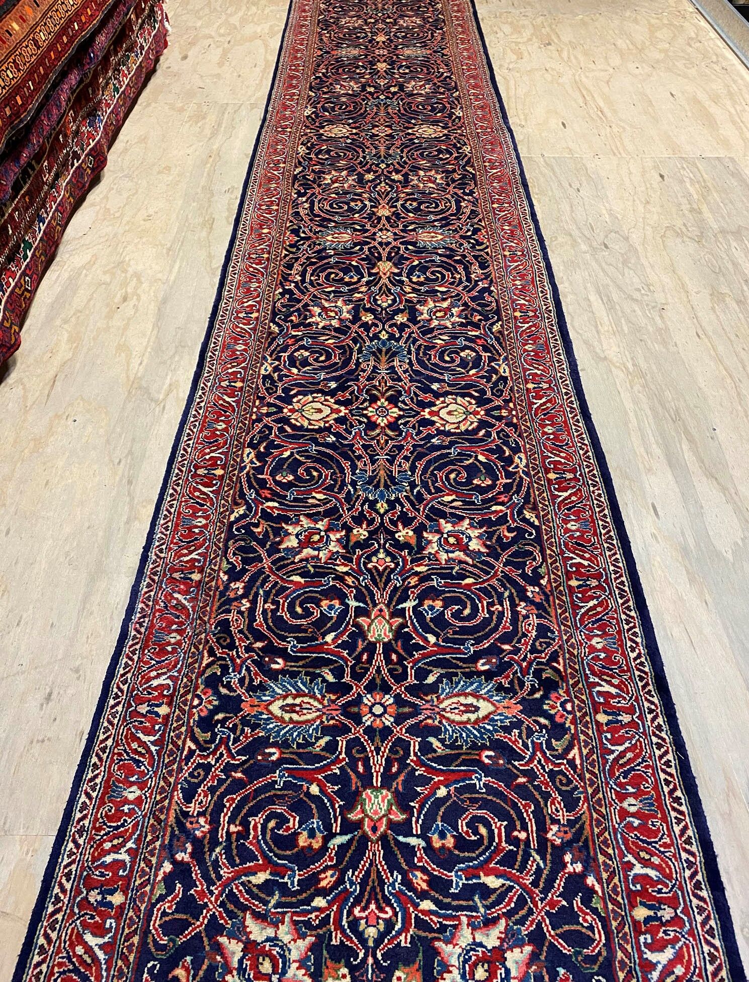 4.3M Persian Sarough Runner - Image 3