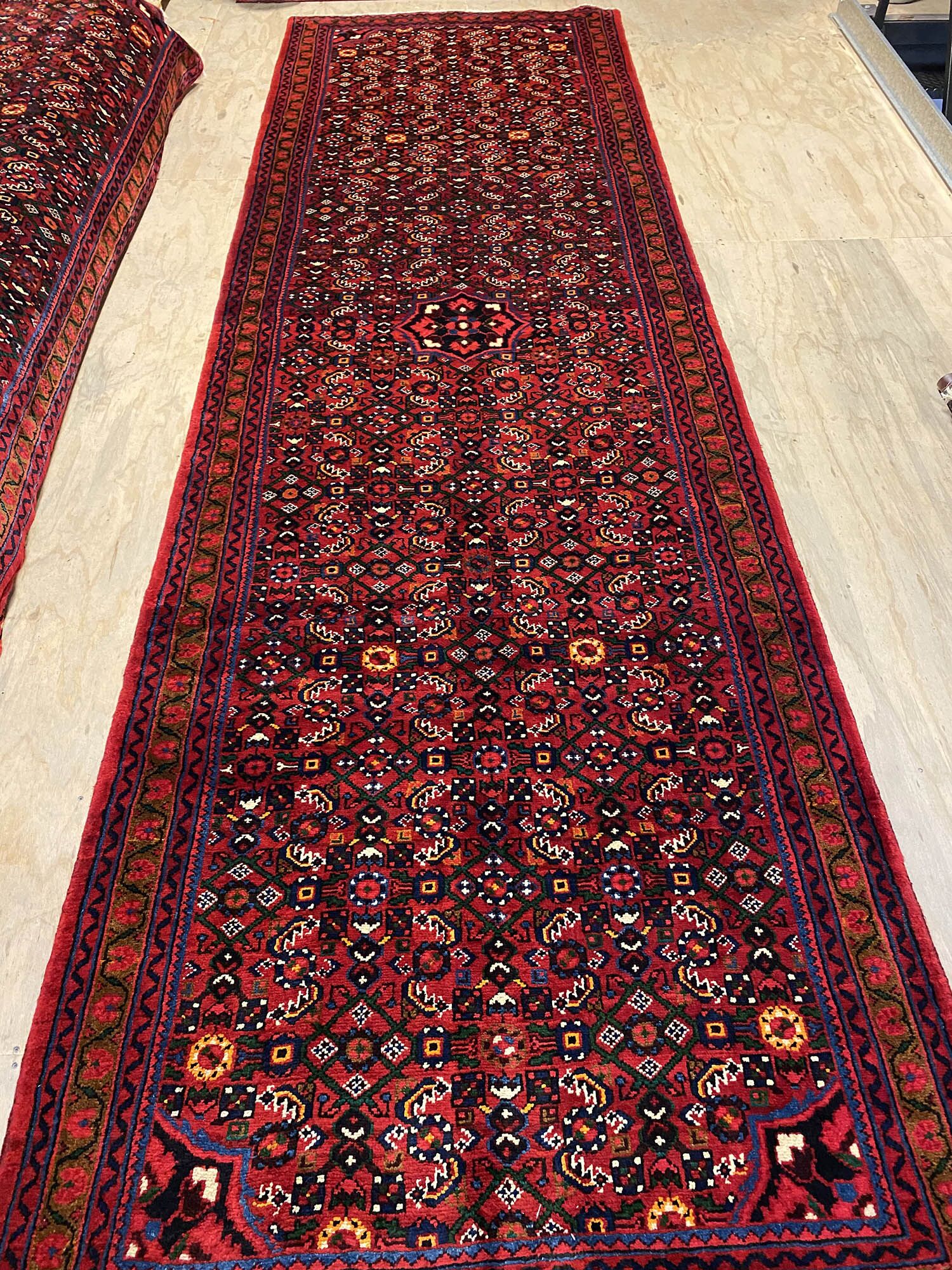 Super Discounted 4M Hamedan Persian Runner (Hosseinabad) - Image 6