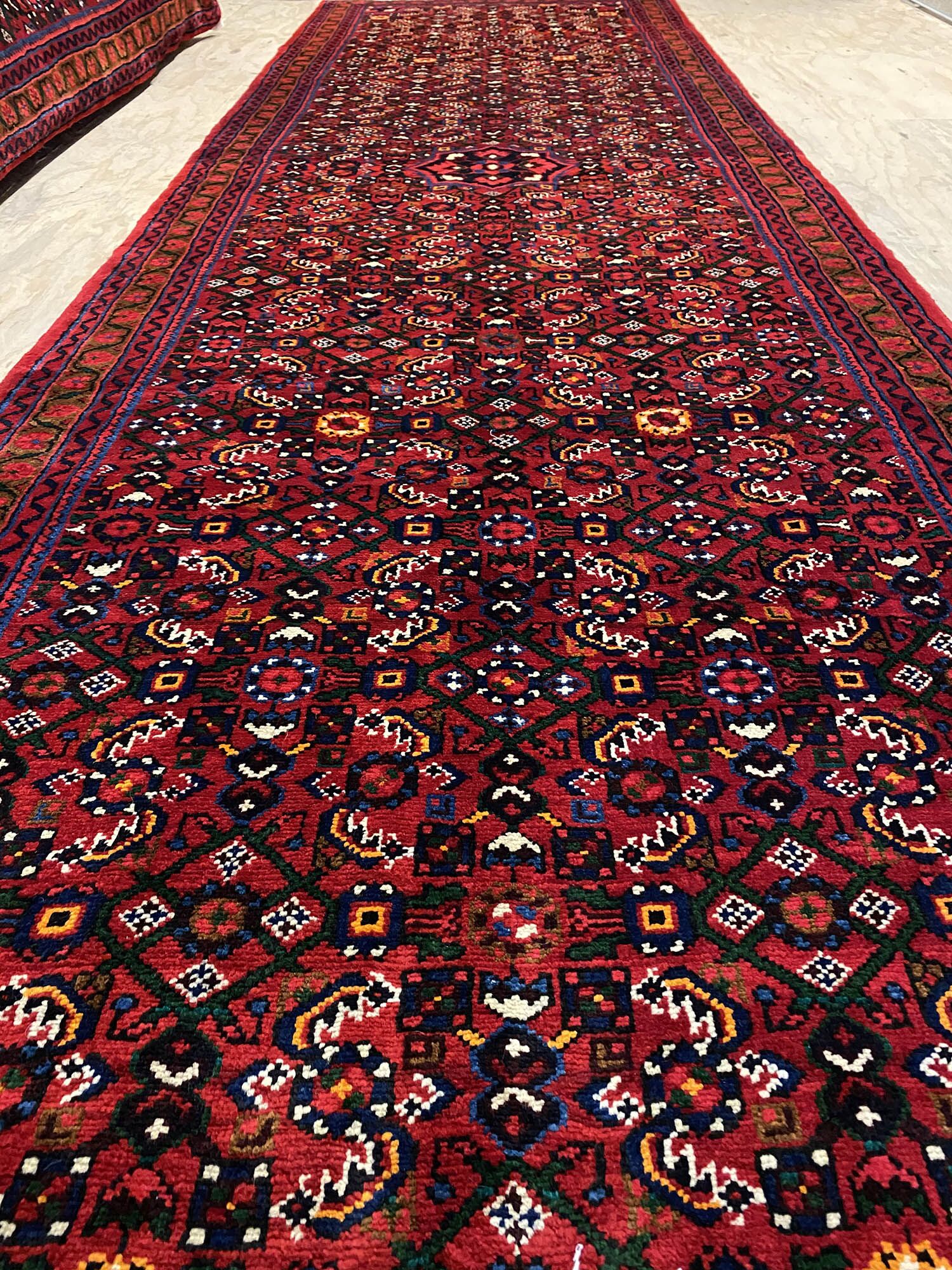 Super Discounted 4M Hamedan Persian Runner (Hosseinabad) - Image 4