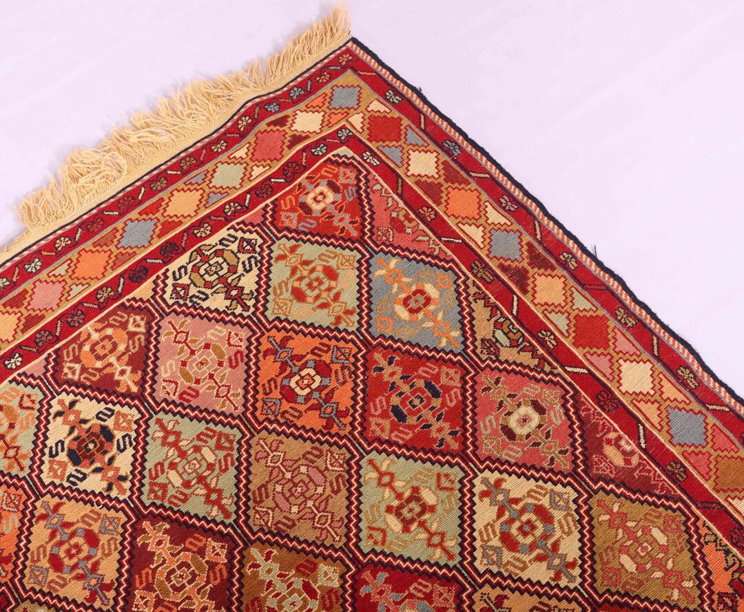 1.8x1.2M Persian Sumak Kilim Rug - Image 3