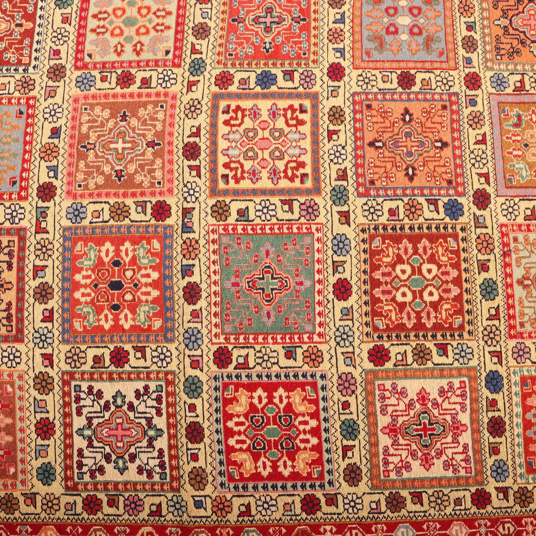 2x1.3M Persian Sumak Kilim Rug - Image 4