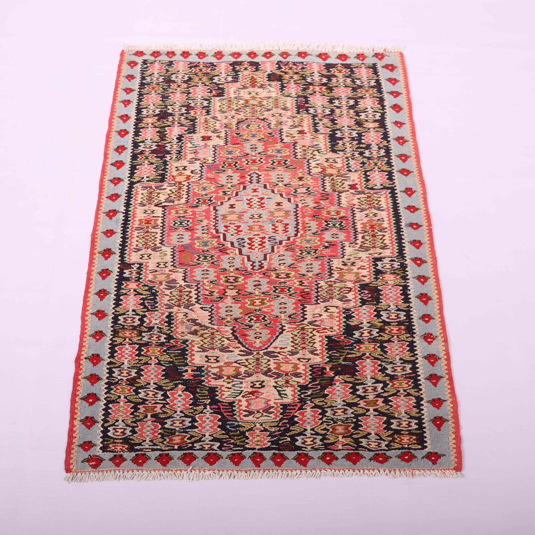 1x0.7M Sanandaj Persian Kilim Rug - Image 2
