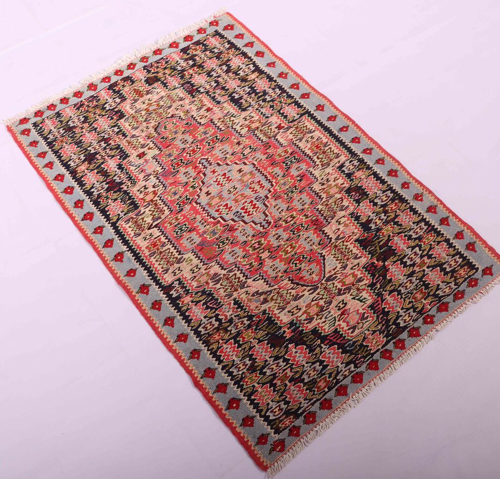 1x0.7M Sanandaj Persian Kilim Rug - Image 3