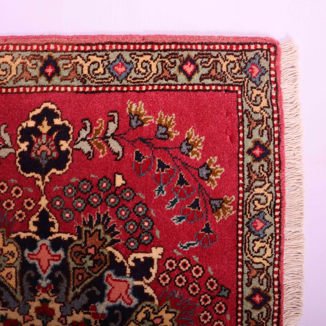 0.6x0.9M Fine Kashmar Persian Rug - Image 3