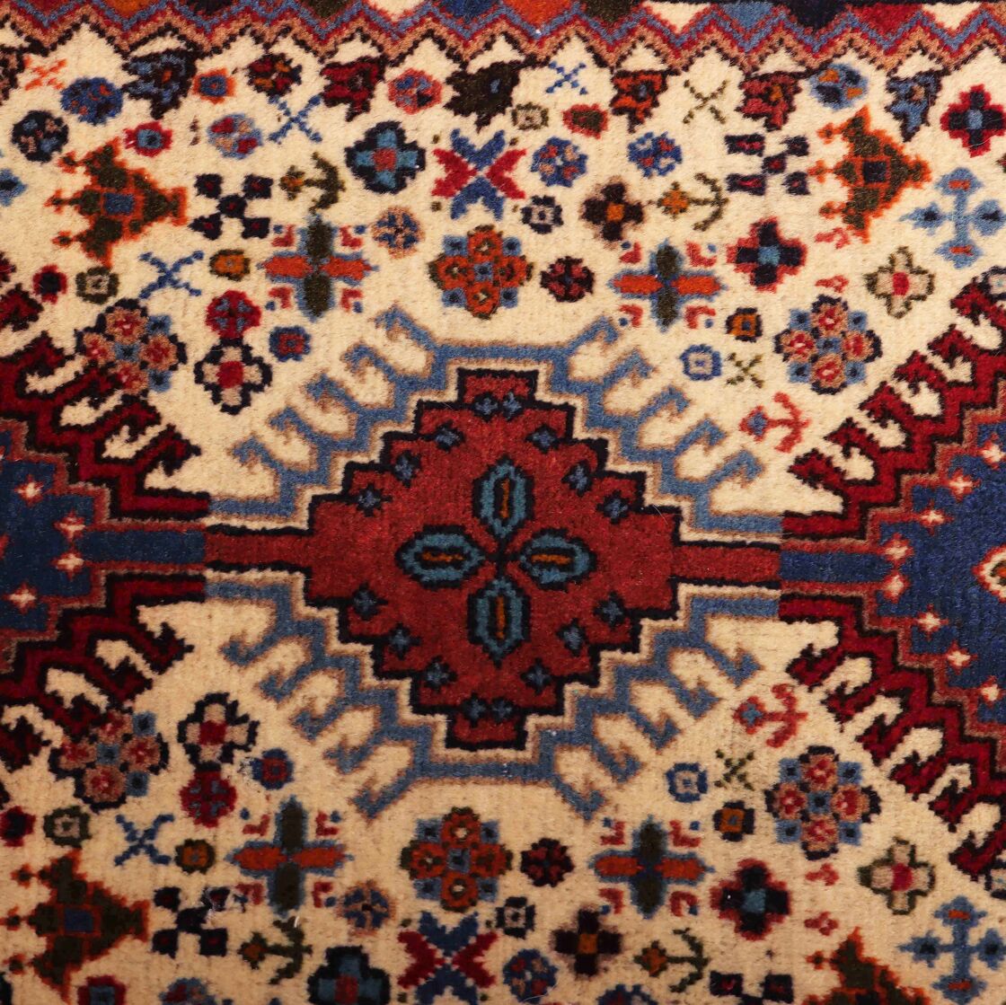 1x0.6M Persian Yalameh Rug - Image 3