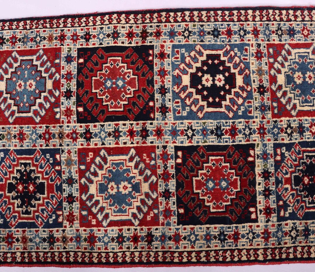 1x0.6M Persian Yalameh Rug - Image 4