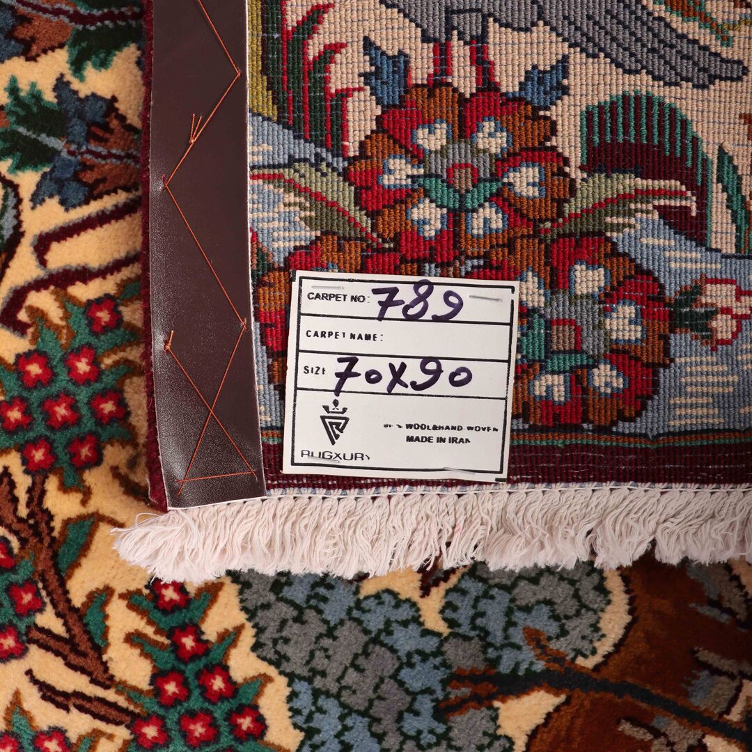0.9x0.7M Garden Design Kashmar Rug - Image 3