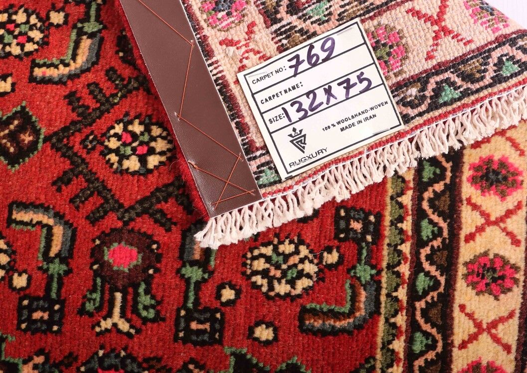 1.3x0.8M Persian Hamedan Rug - Image 5