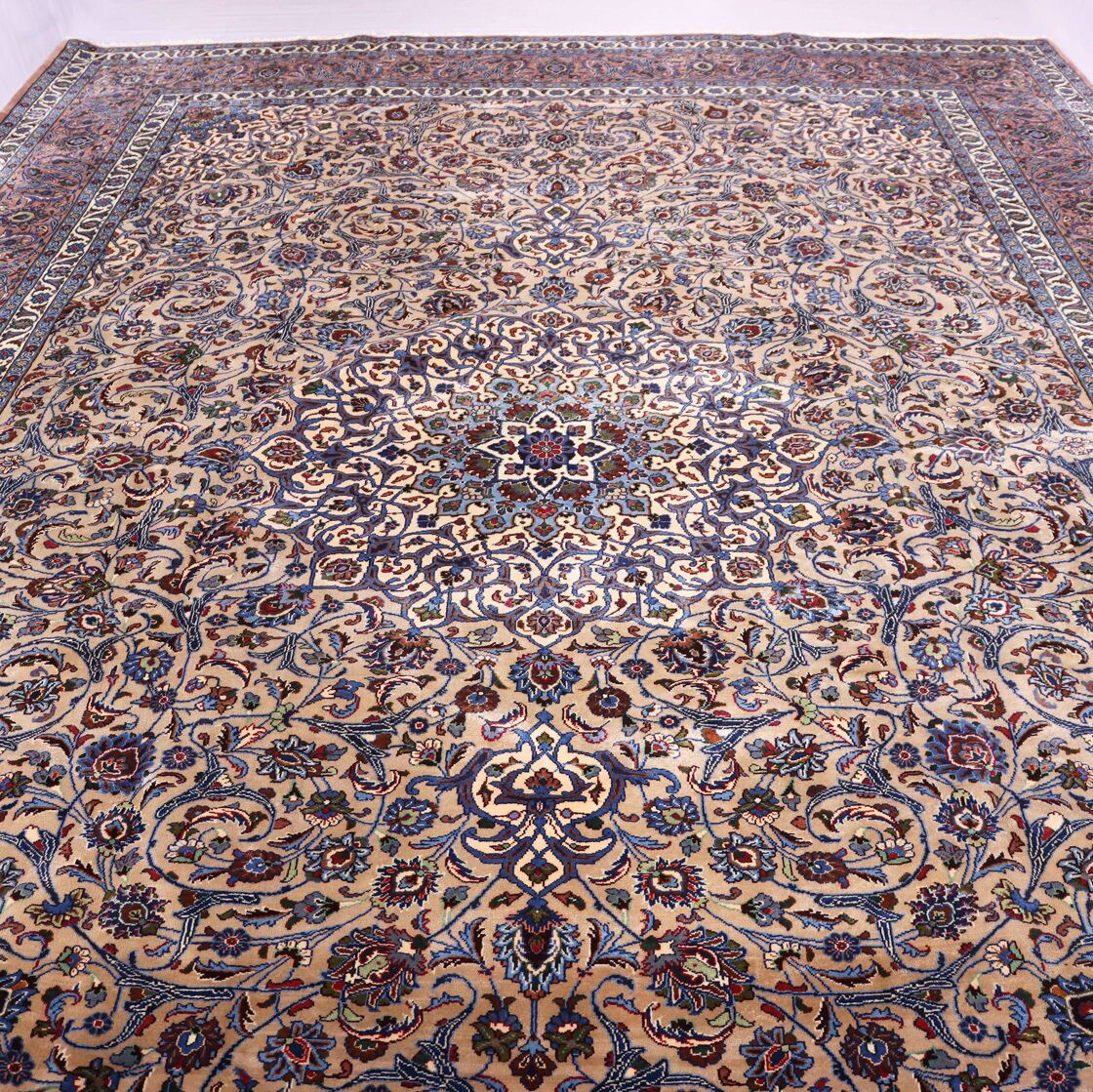 4.7x3.4M Massive Size Fine Kashmar Rug - Image 2
