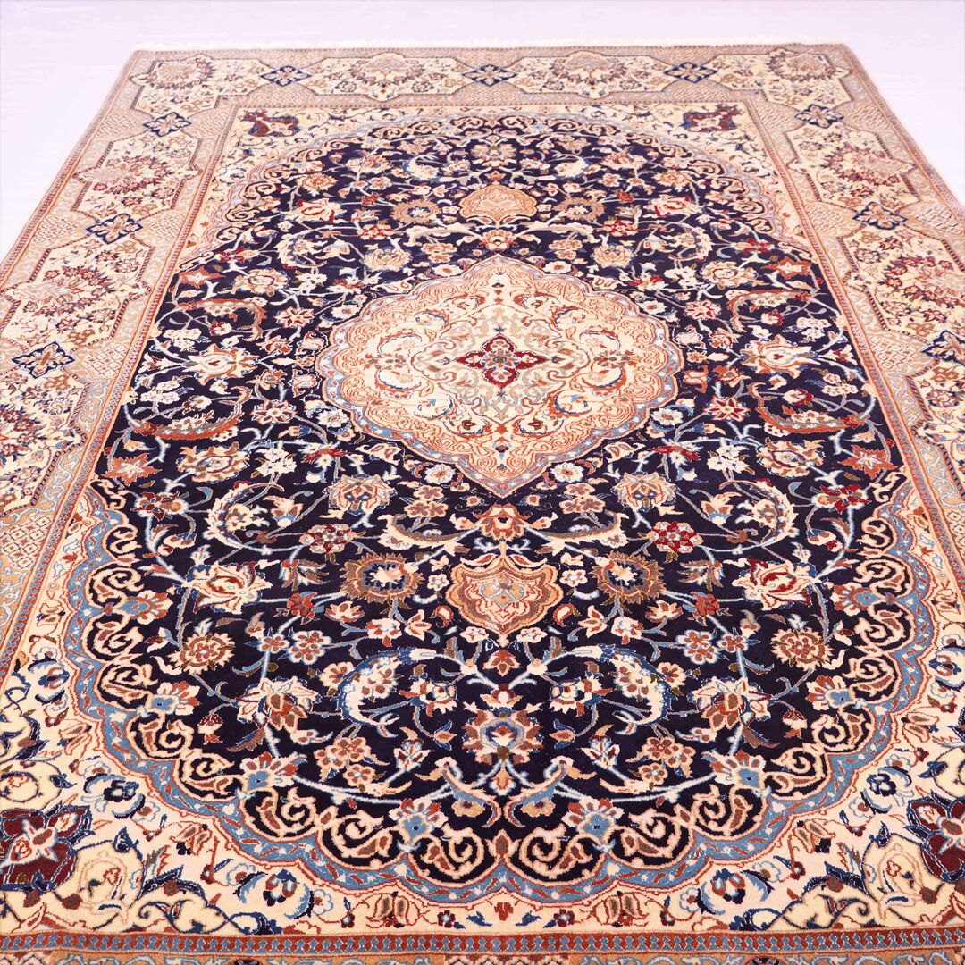 3.7x2.4M Silkinlaid Nain Rug - Image 2