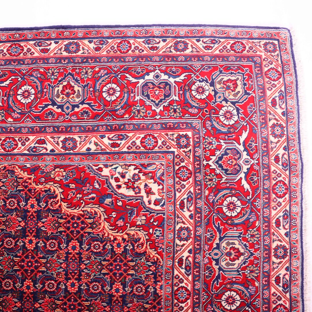 3.7x2.7M Fine Iron Bijar Rug - Image 4