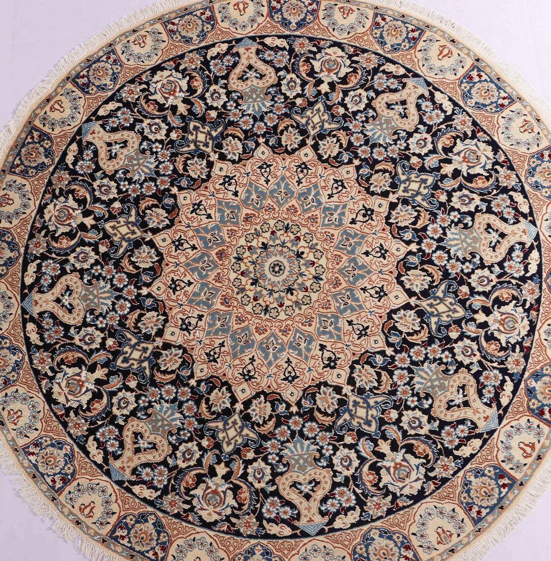 Persian Nain Round Rug