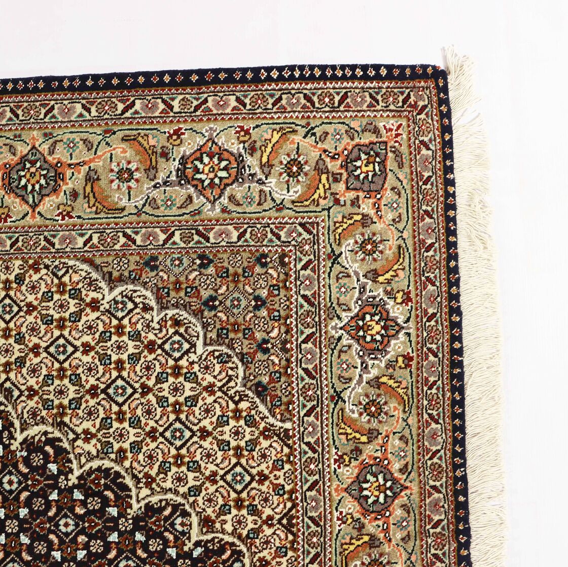 2x1.5M Masterpiece Tabriz Rug (Fish Design) - Image 7