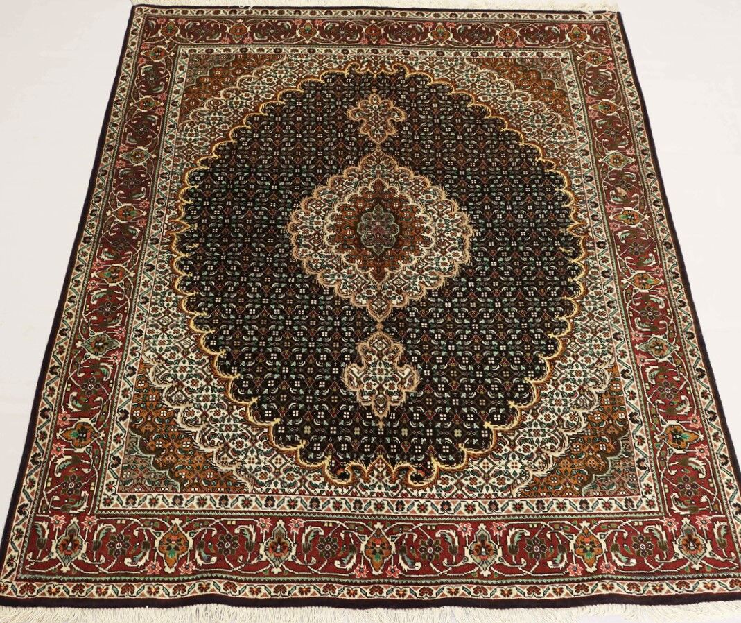 2x1.5M Masterpiece Tabriz Rug (Fish Design) - Image 6
