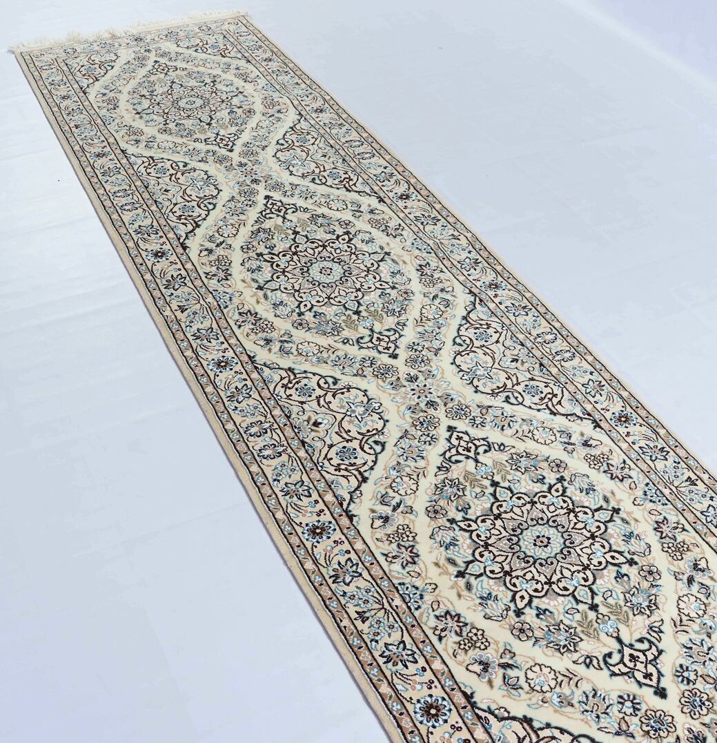 3.3m Persian Original Nain Hall Runner (6La) - Image 3