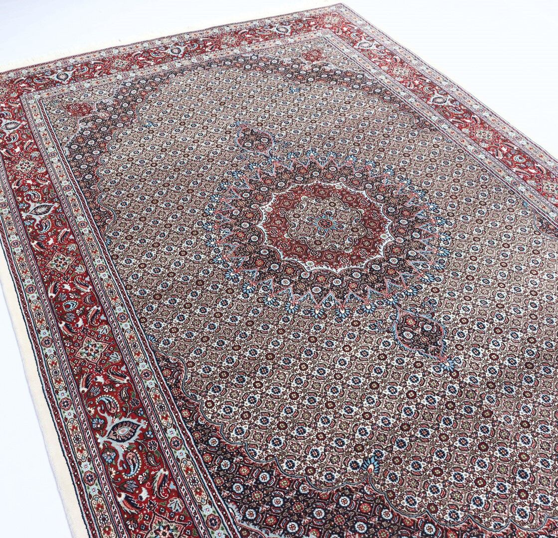 Fine Quality 3x2M Mood Persian Rug (Silkinlaid) - Image 4