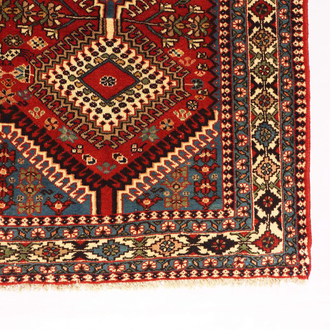 2.4x2M Stunning Persian Yalameh Rug - Image 6